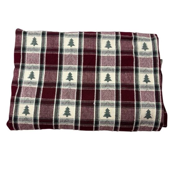 Foreston Trends Red Green White Christmas Tree Holiday Cotton Tablecloth - Picture 1 of 4
